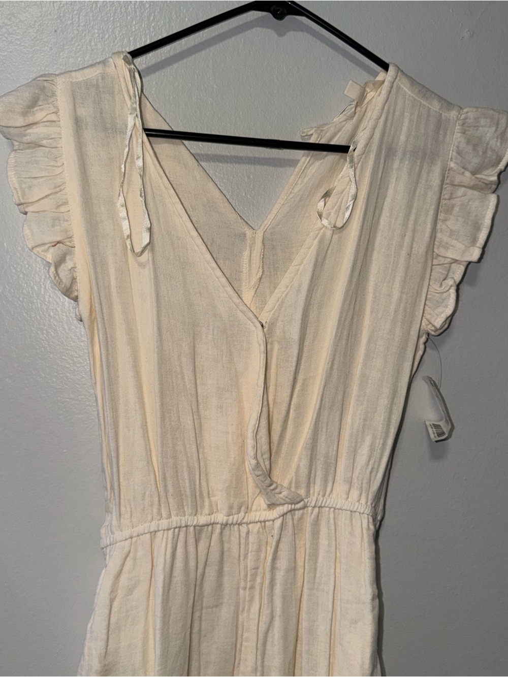 Marshalls Cream Ruffled-Sleeve Romper - Picture 5 of 8